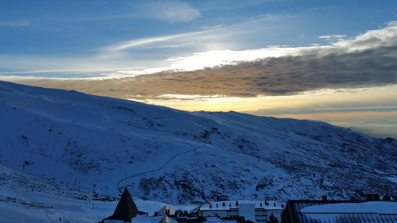 Estudio Con Vistas Sierra Nevada Oda fotoğraf